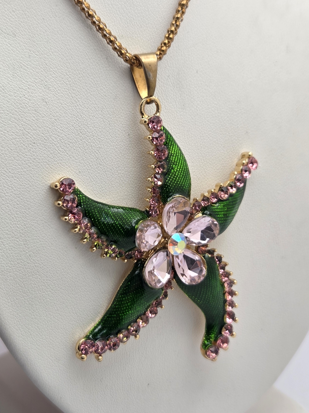 Betsey Johnson Vintage Style Green Enamel & Pink Crystal Starfish Statement Neck
